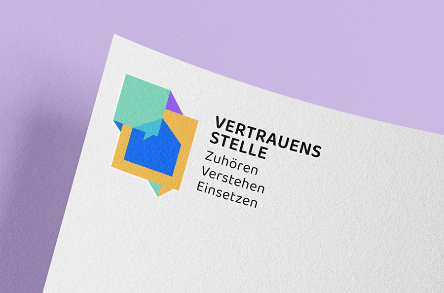 Abbildung des Logos auf Papier gedruckt